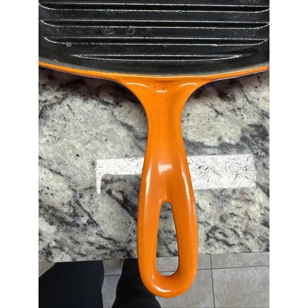 Le Creuset #26 Red Enameled Cast Iron Square Grill Pan Skillet Griddle Orange